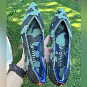 Rothys camo flat
